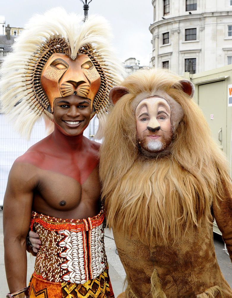 Lion Kings and Wizard of Oz Lions meet at Trafalgar Square